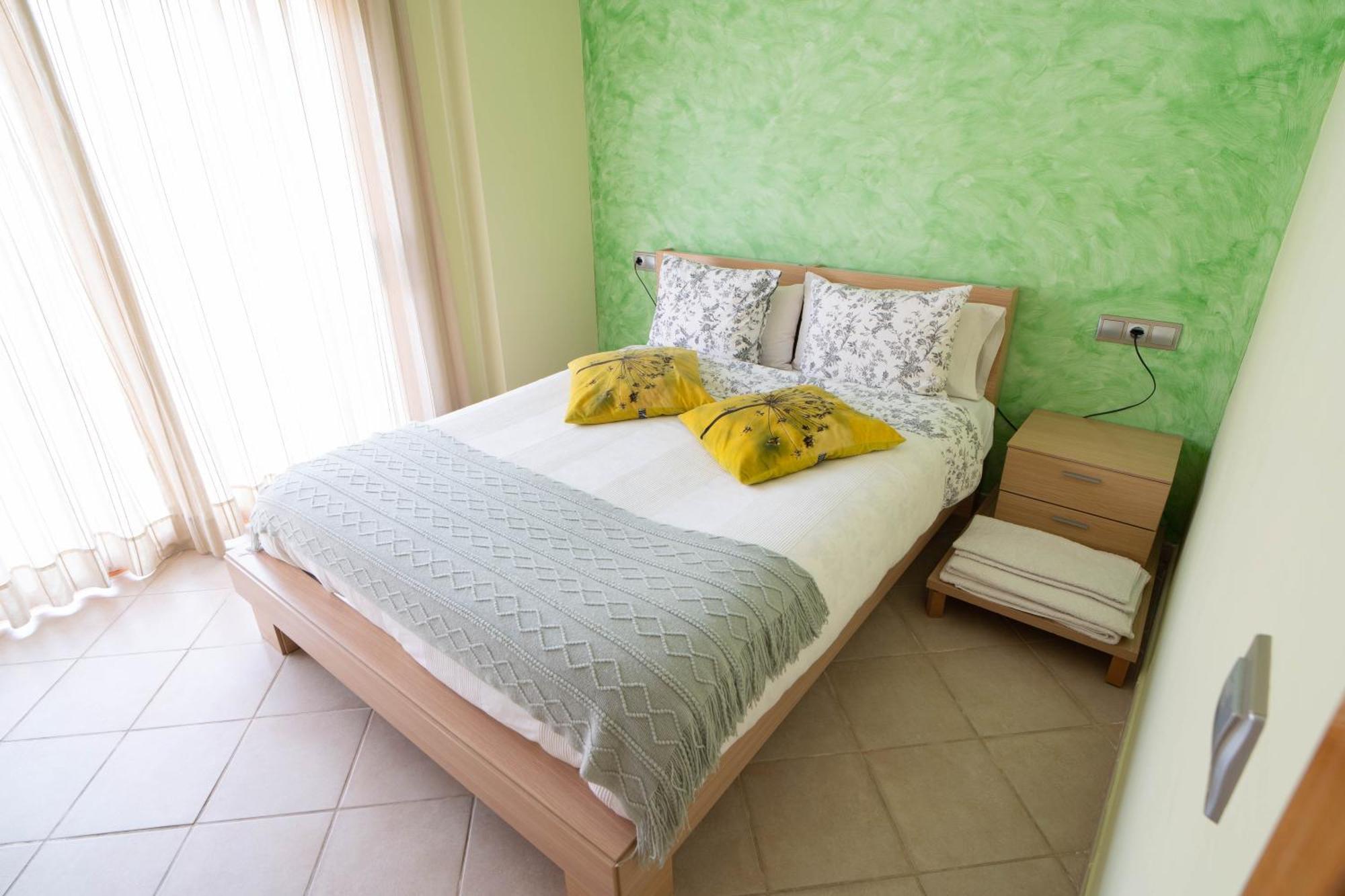 Enoturismo Celler Pinol Apartment Batea Exterior photo